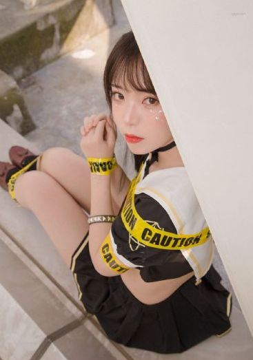 脱了内裤舌头伸进去了电影