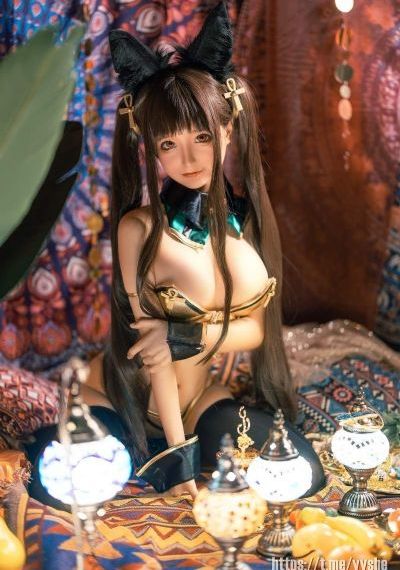 丰满迷人的老师少妇电影