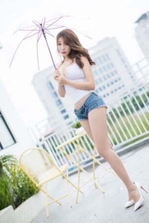 漂亮的女邻居3
