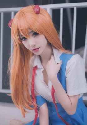 我美艳丰满的妈咪
