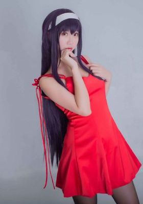 《女员工的滋味》3在线观看
